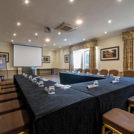 Macdonald Frimley Hall Hotel & Spa Camberley Exterior foto
