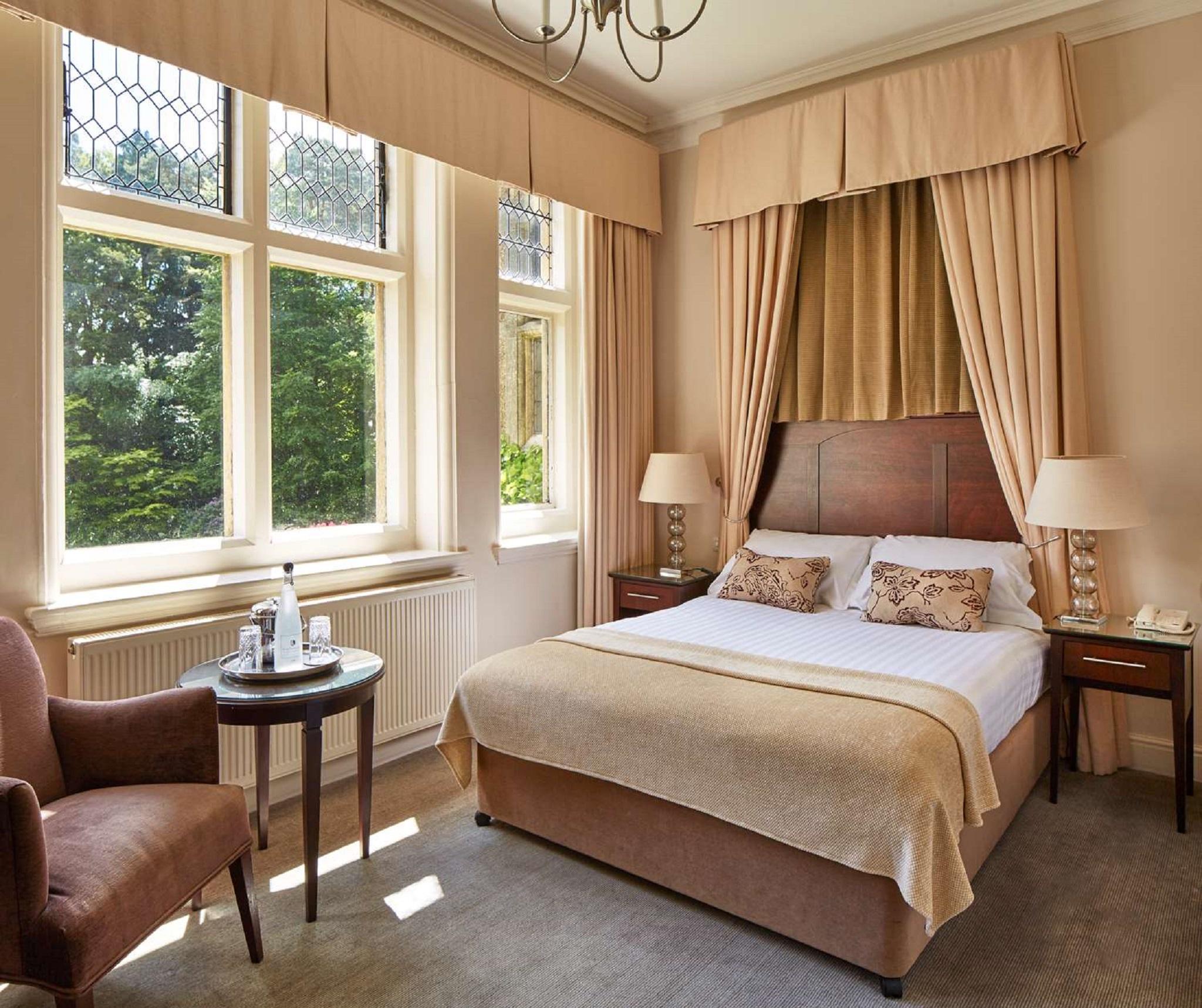 Macdonald Frimley Hall Hotel & Spa Camberley Exterior foto