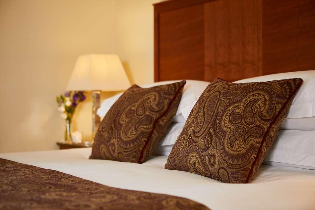 Macdonald Frimley Hall Hotel & Spa Camberley Zimmer foto