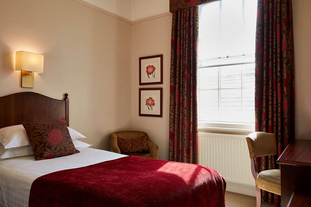 Macdonald Frimley Hall Hotel & Spa Camberley Zimmer foto